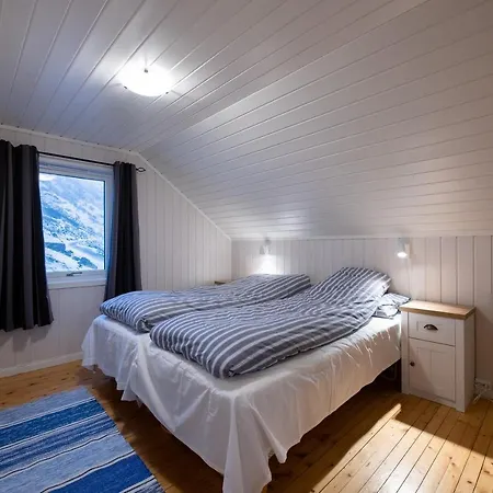 Nyken - The House Holiday home Nyksund